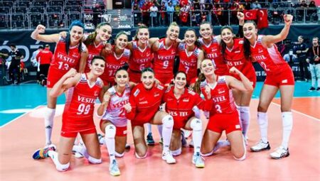 Voleybol Federasyonu ve Uluslararası Turnuvalar